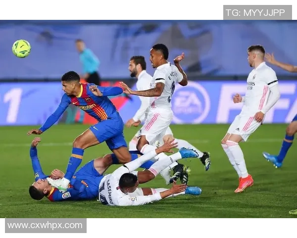 足球明星激情对决直播现场盛况空前球迷热情高涨尽享精彩瞬间